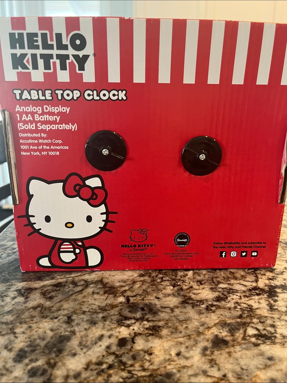 Hello Kitty Table Clock - Picture 2 of 3